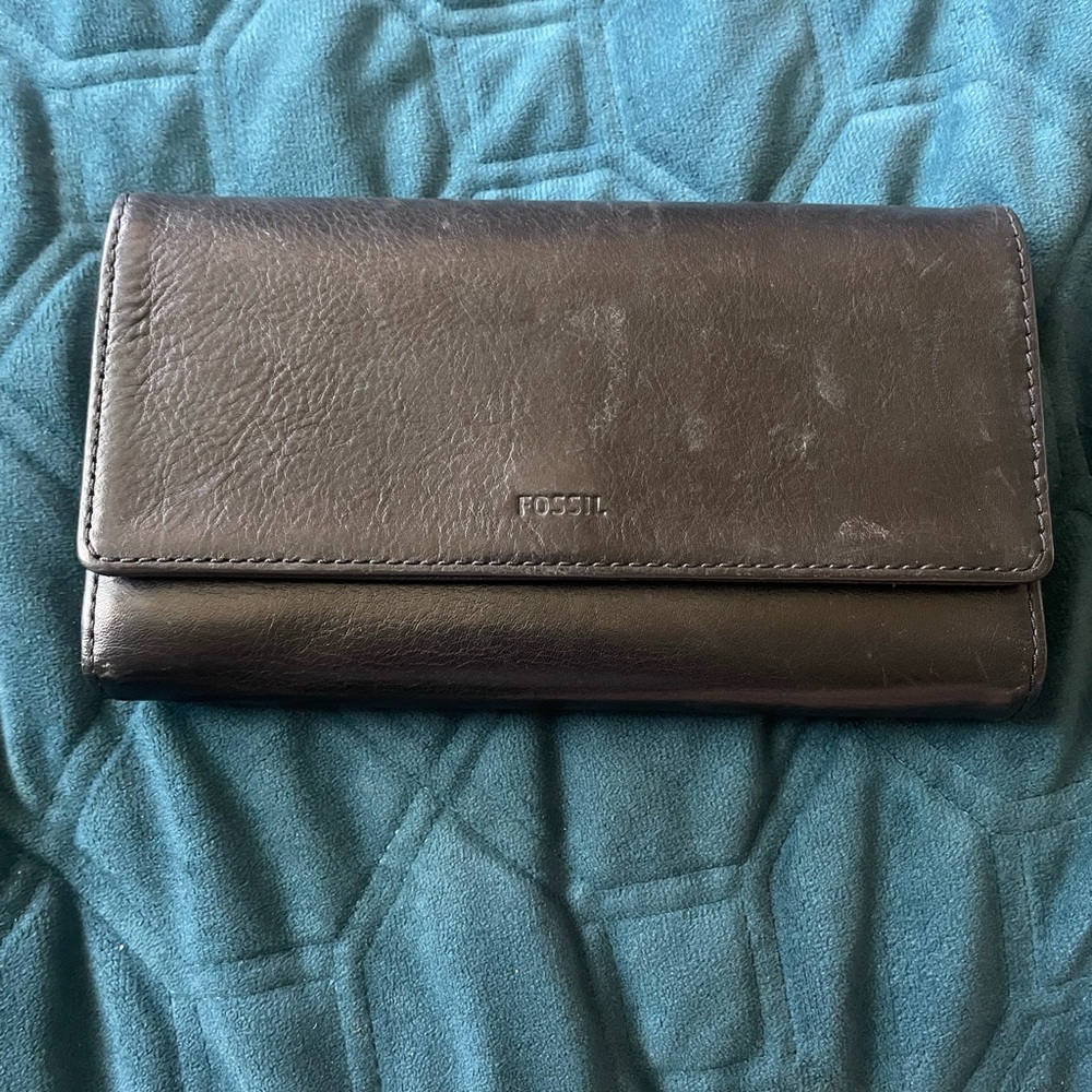 Fossil Dark Leather Clutch
